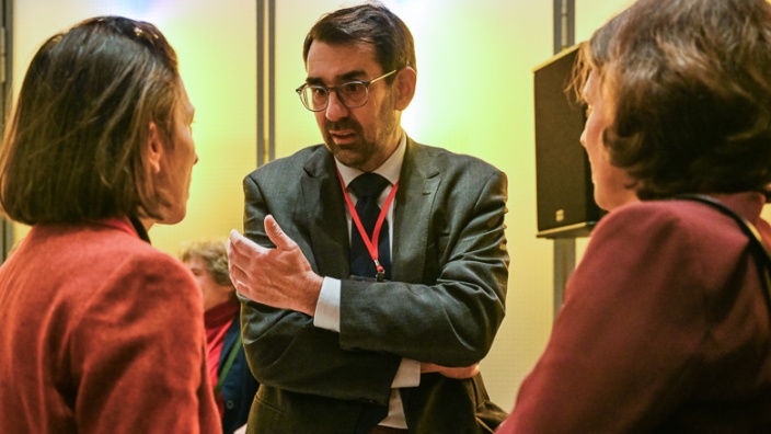 Bei der Eröffnung der Fachtagung "Creativity as MindCare" in der Niederländischen Botschaft in Berlin